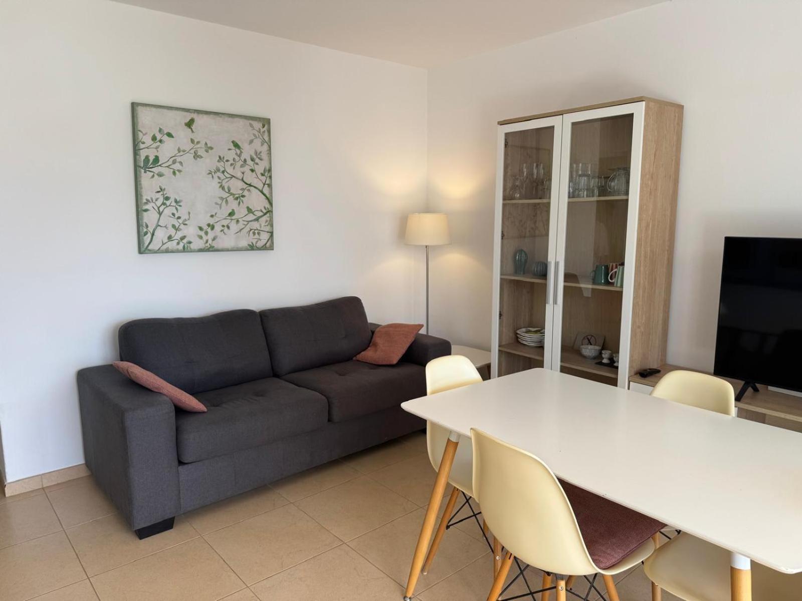 Goleta Apartment *